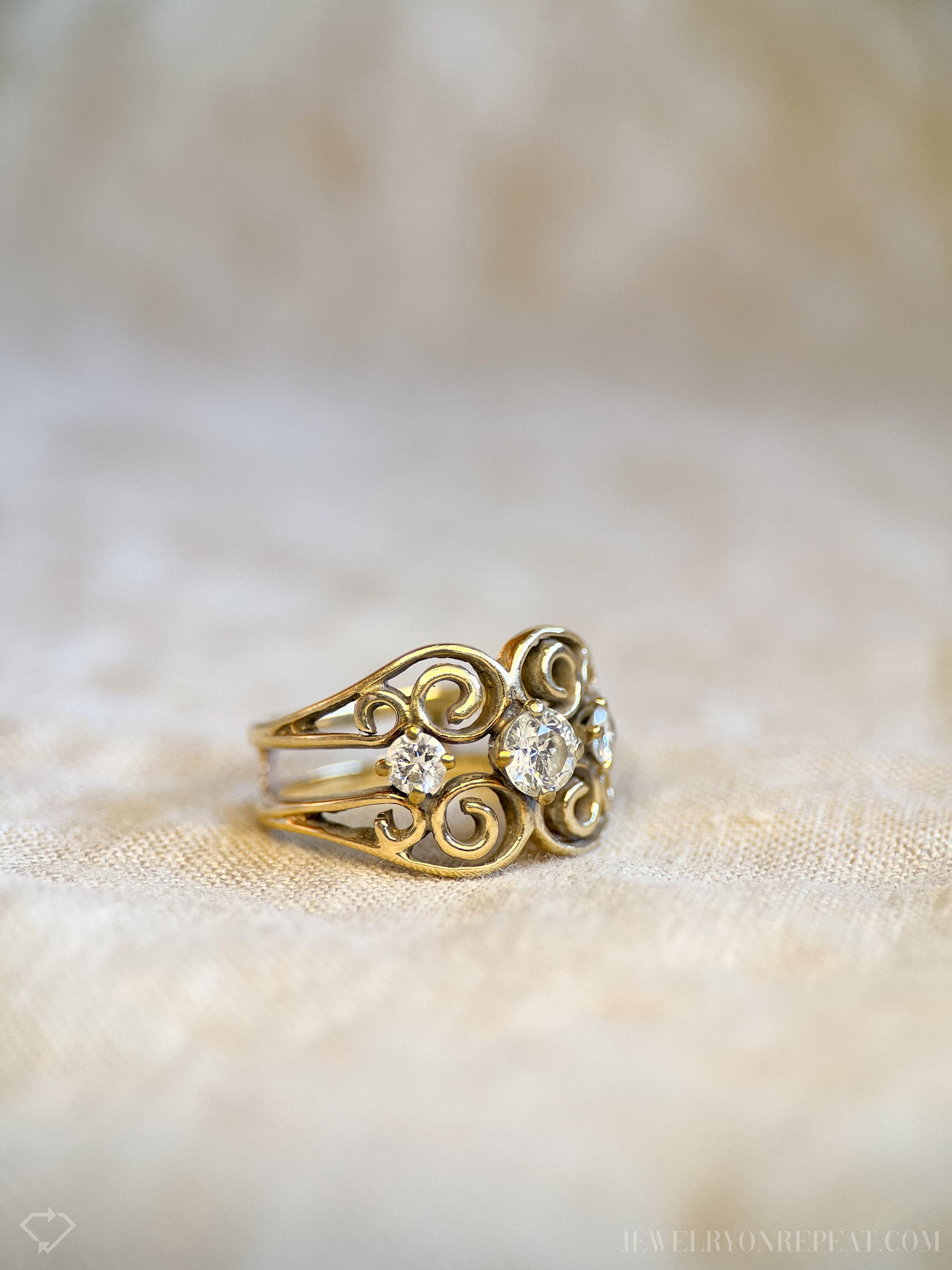 Vintage Diamond Filigree Engagement Ring in 14k Gold