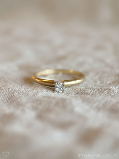 Vintage 1990s Diamond Solitaire Engagement Ring in 14k Gold