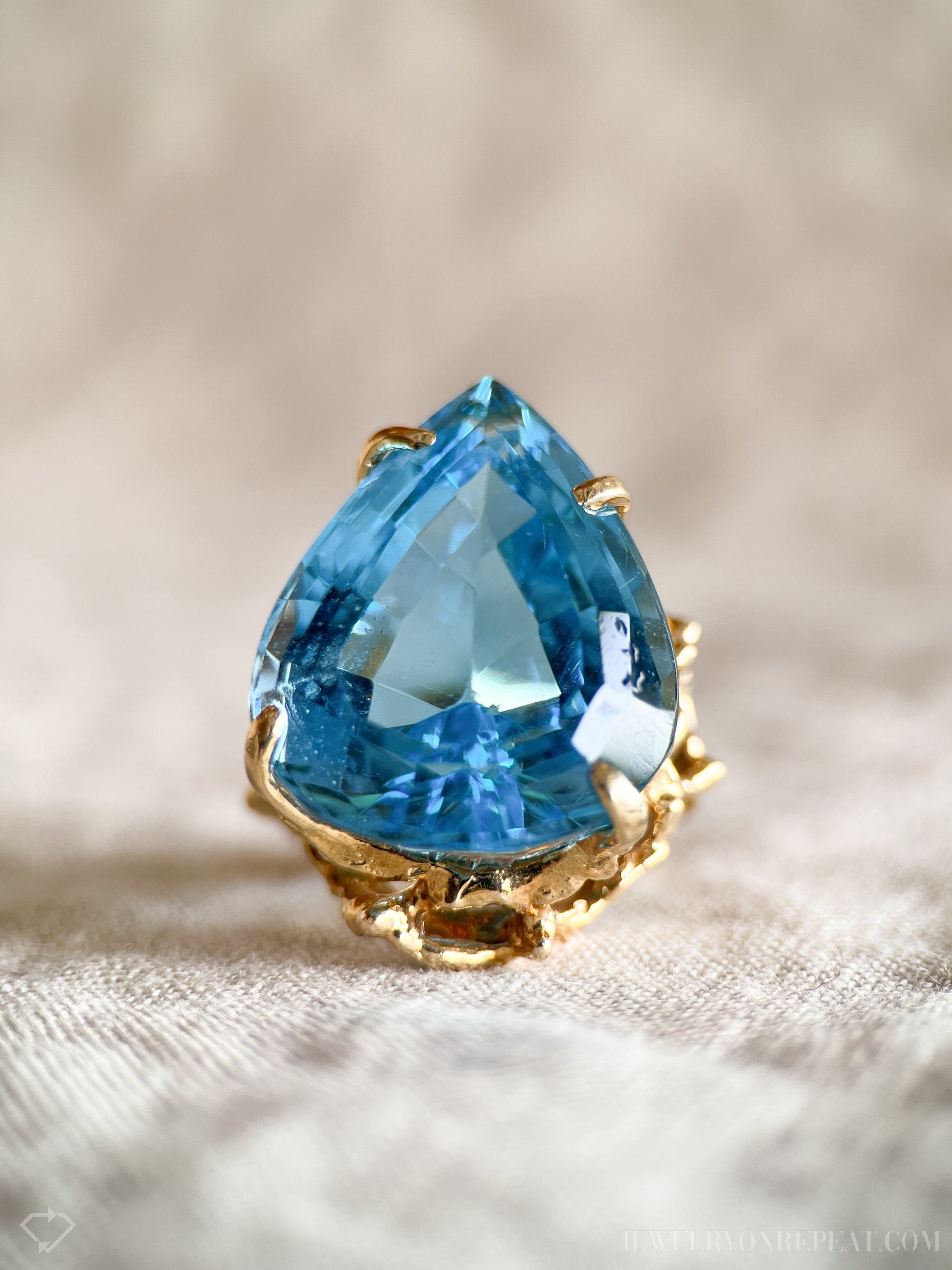 Vintage Blue Topaz Gemstone Ring in 14k Gold