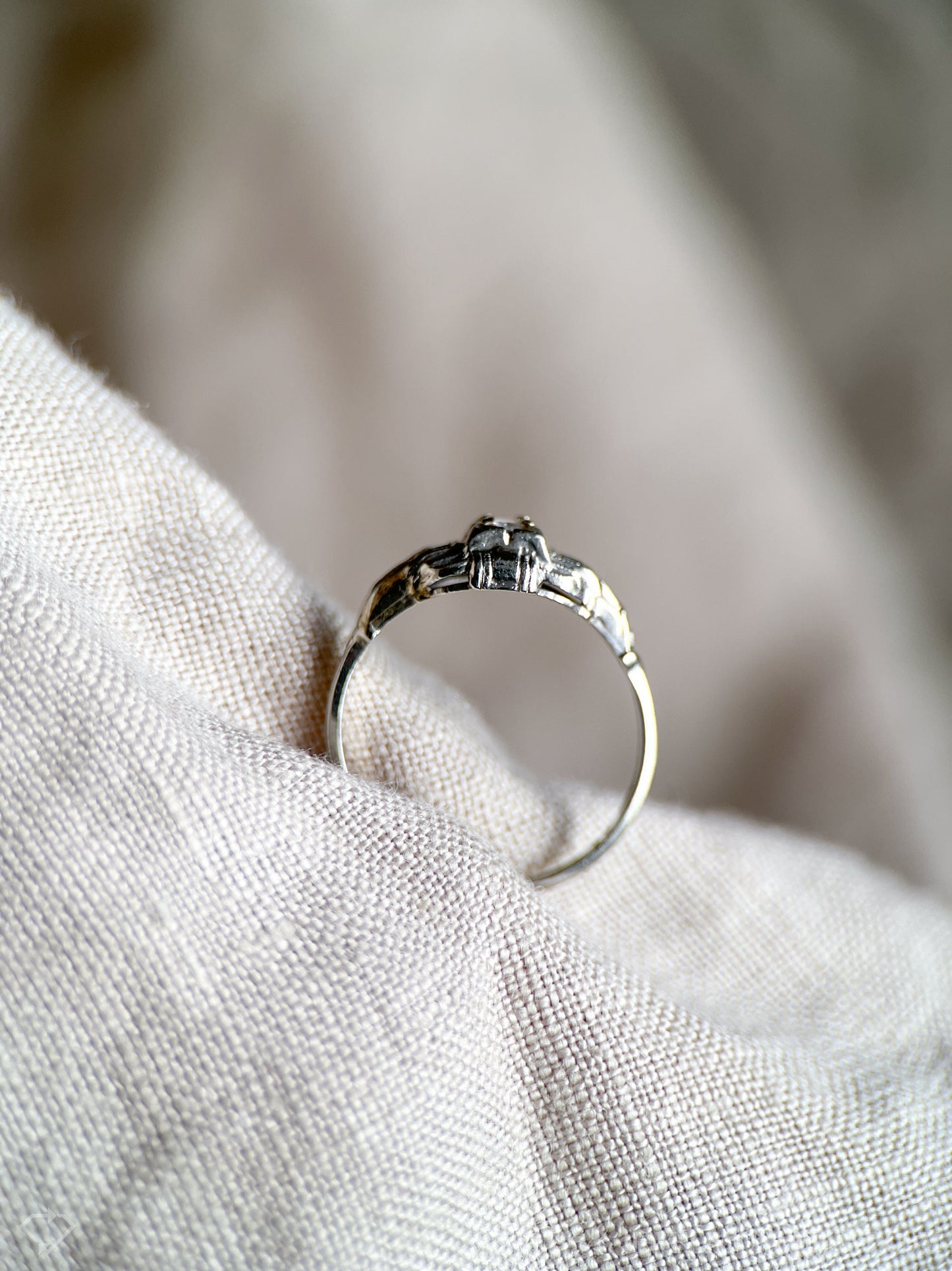 Vintage 1950s Art Deco Diamond Ring