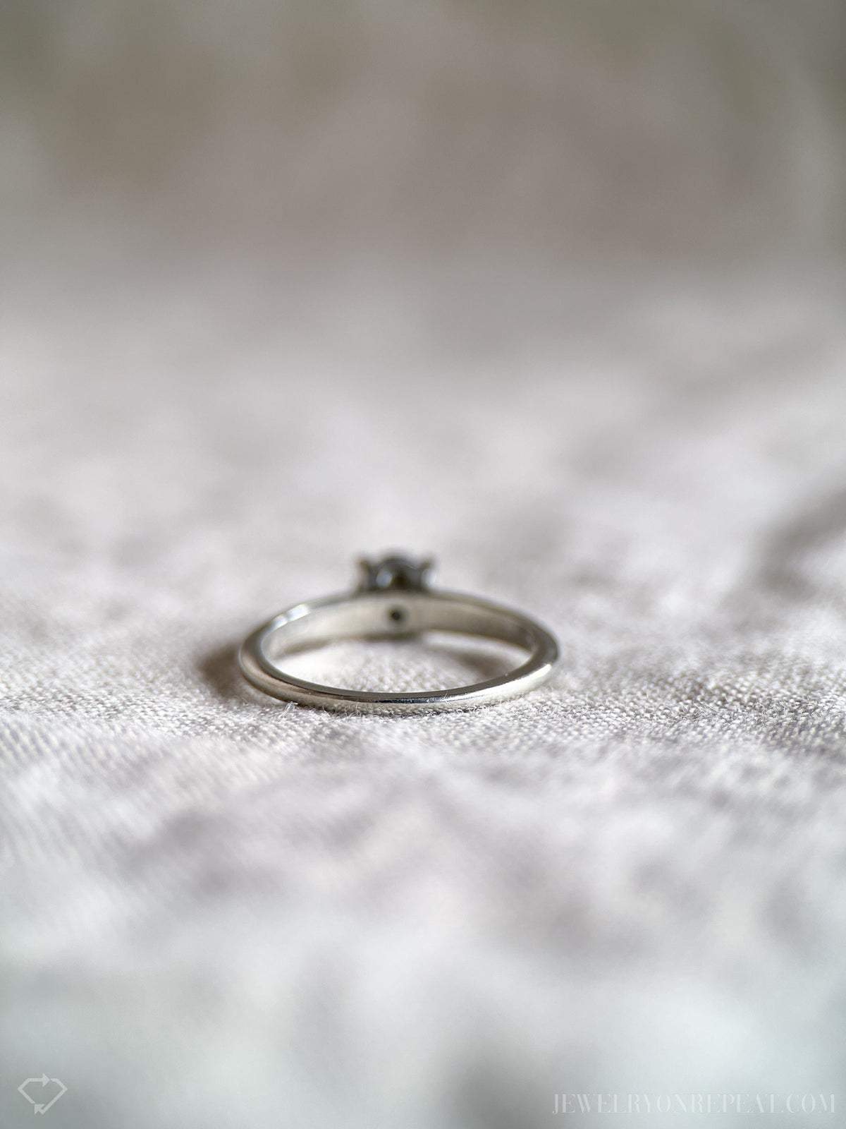 Vintage Diamond Engagement Ring, Round Cut, 18k White Gold, Art Deco 1940s Solitaire