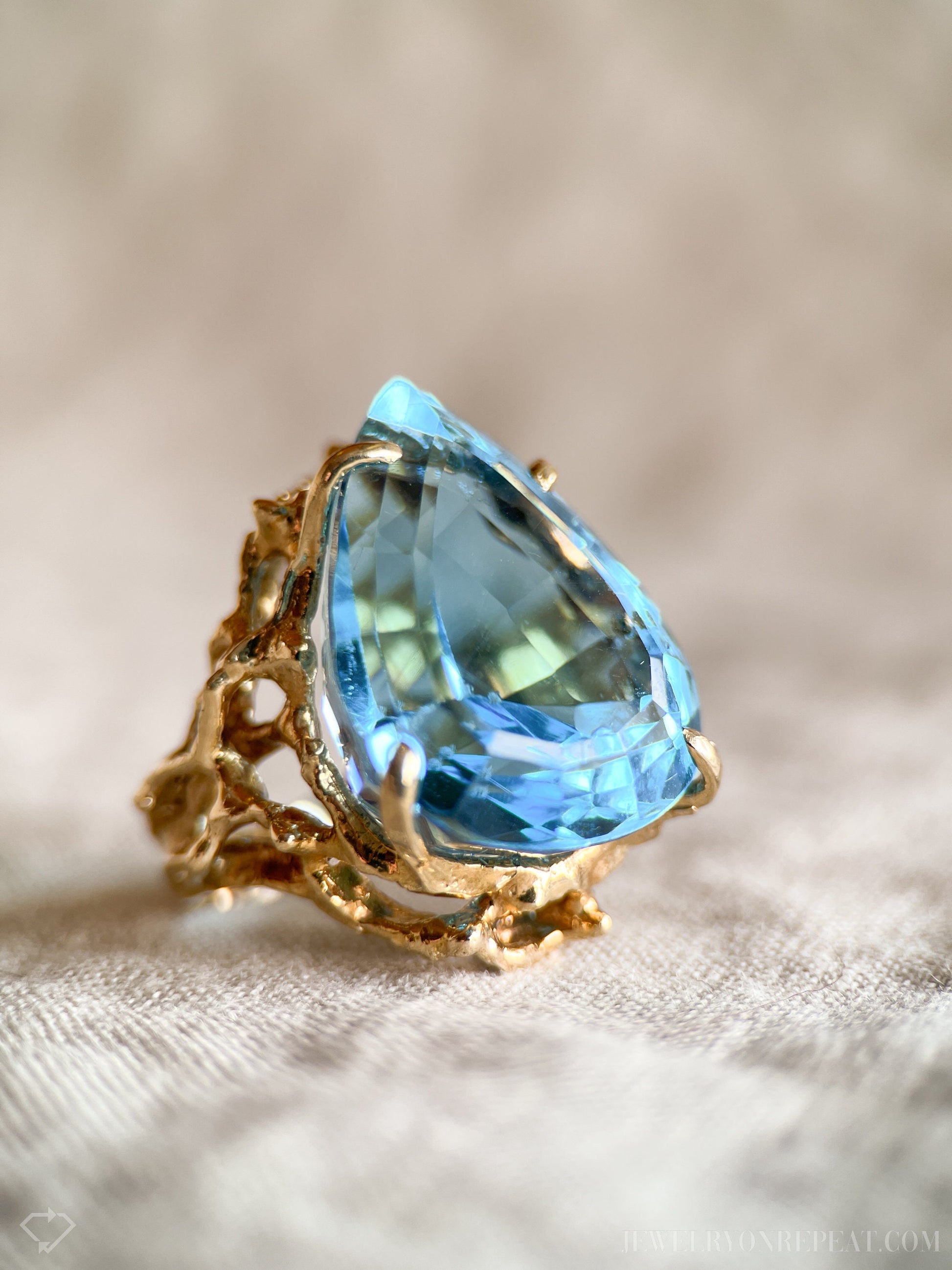 Vintage Blue Topaz Gemstone Ring in 14k Gold