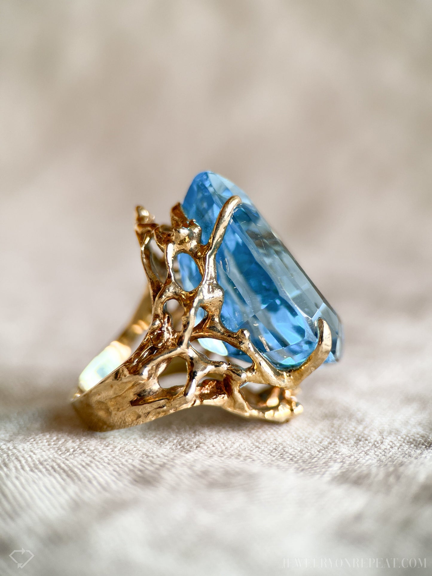 Vintage Blue Topaz Gemstone Ring in 14k Gold