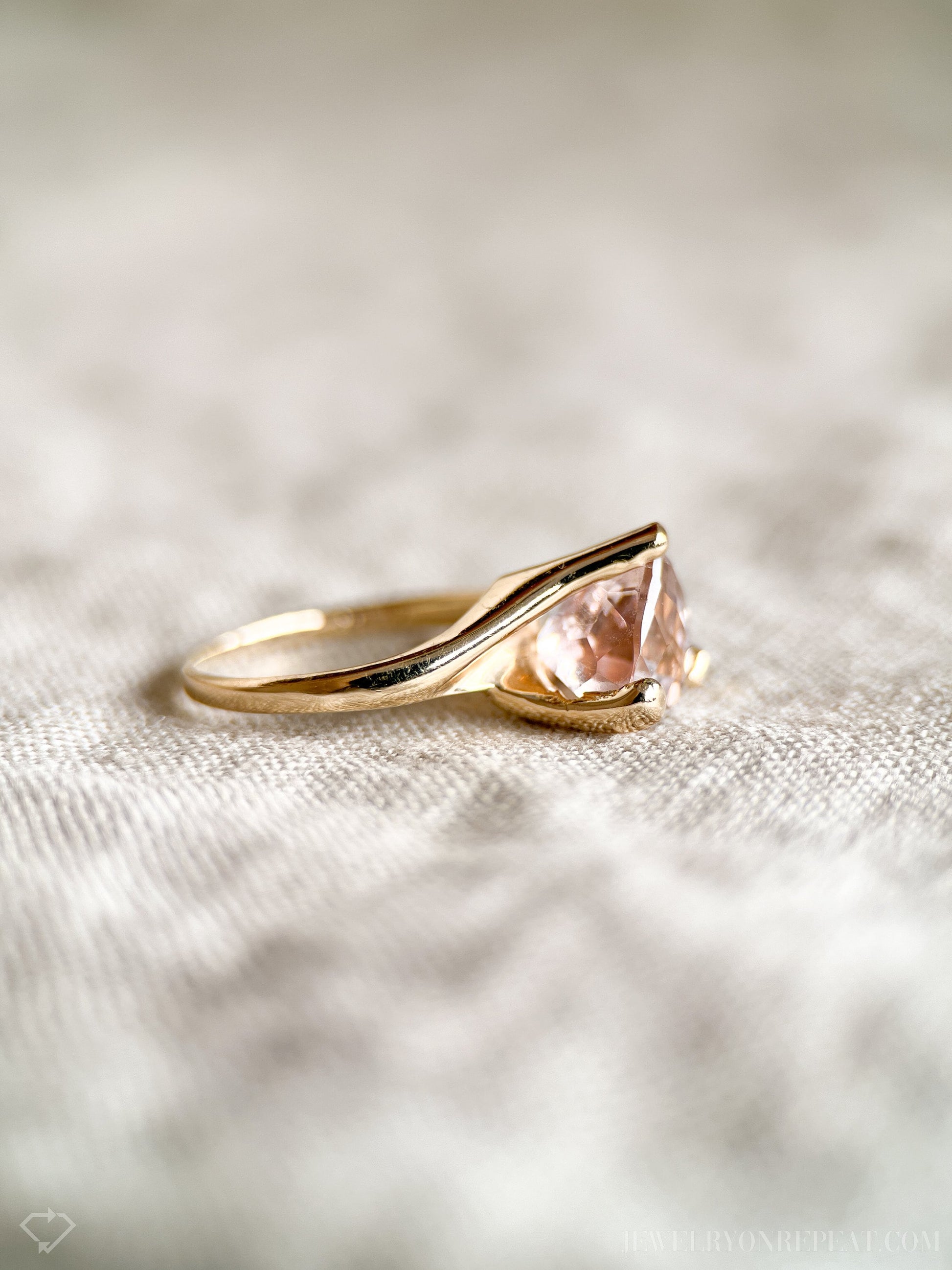 Vintage Rose Quartz Trillion Gemstone Ring in 14k Gold