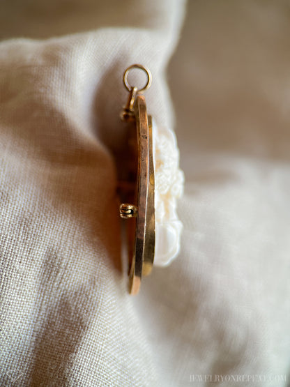 Vintage 1940s Cameo Brooch Pendant in 10k Gold