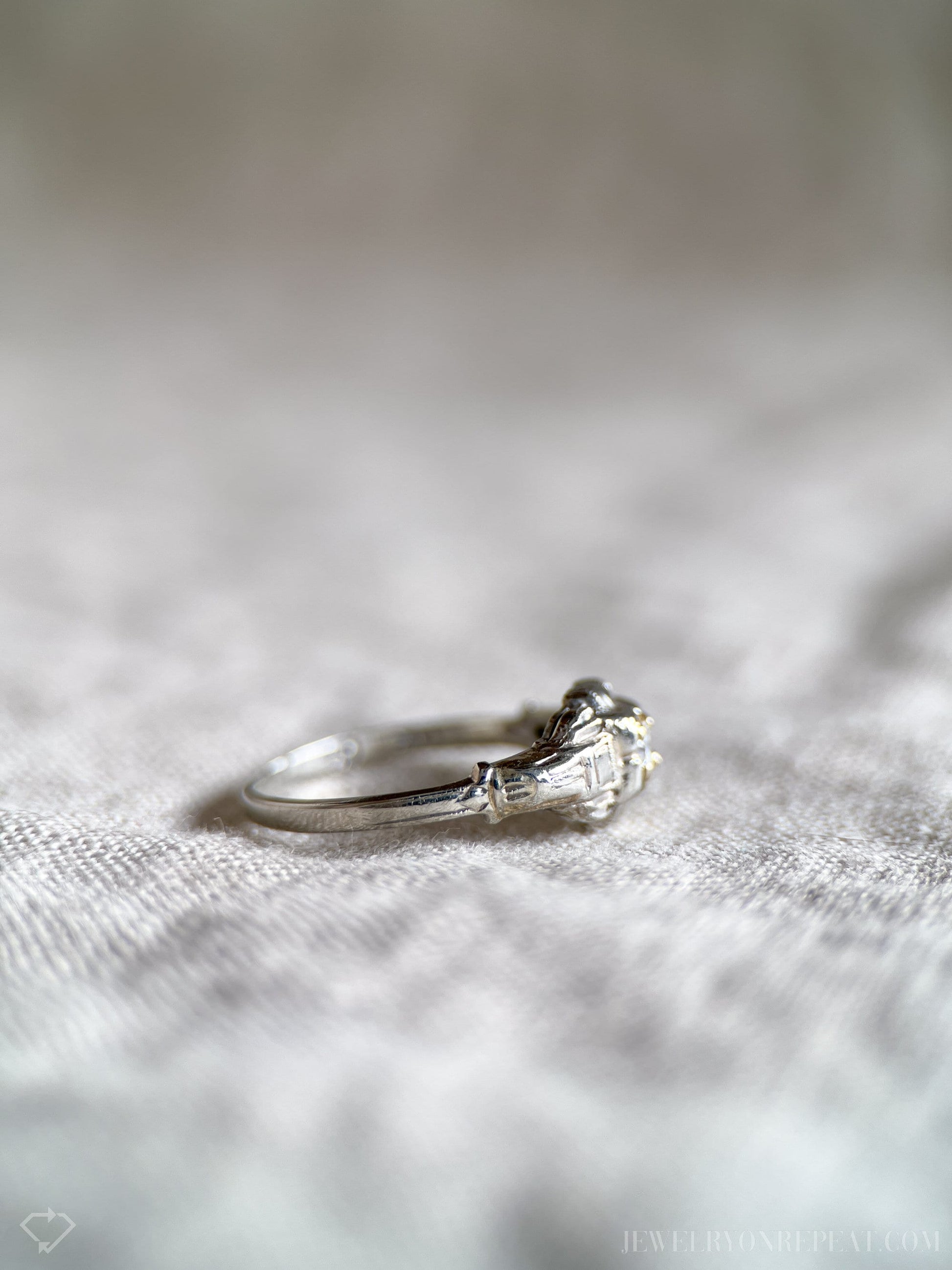 Vintage 1950s Art Deco Diamond Ring