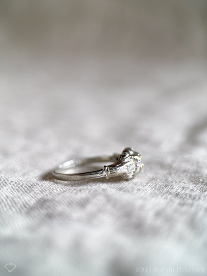 Vintage 1950s Art Deco Diamond Ring