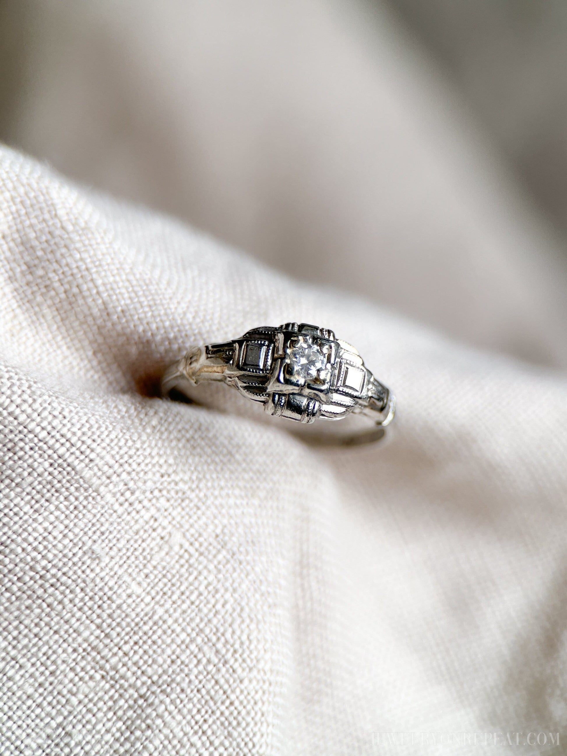Vintage 1950s Art Deco Diamond Ring