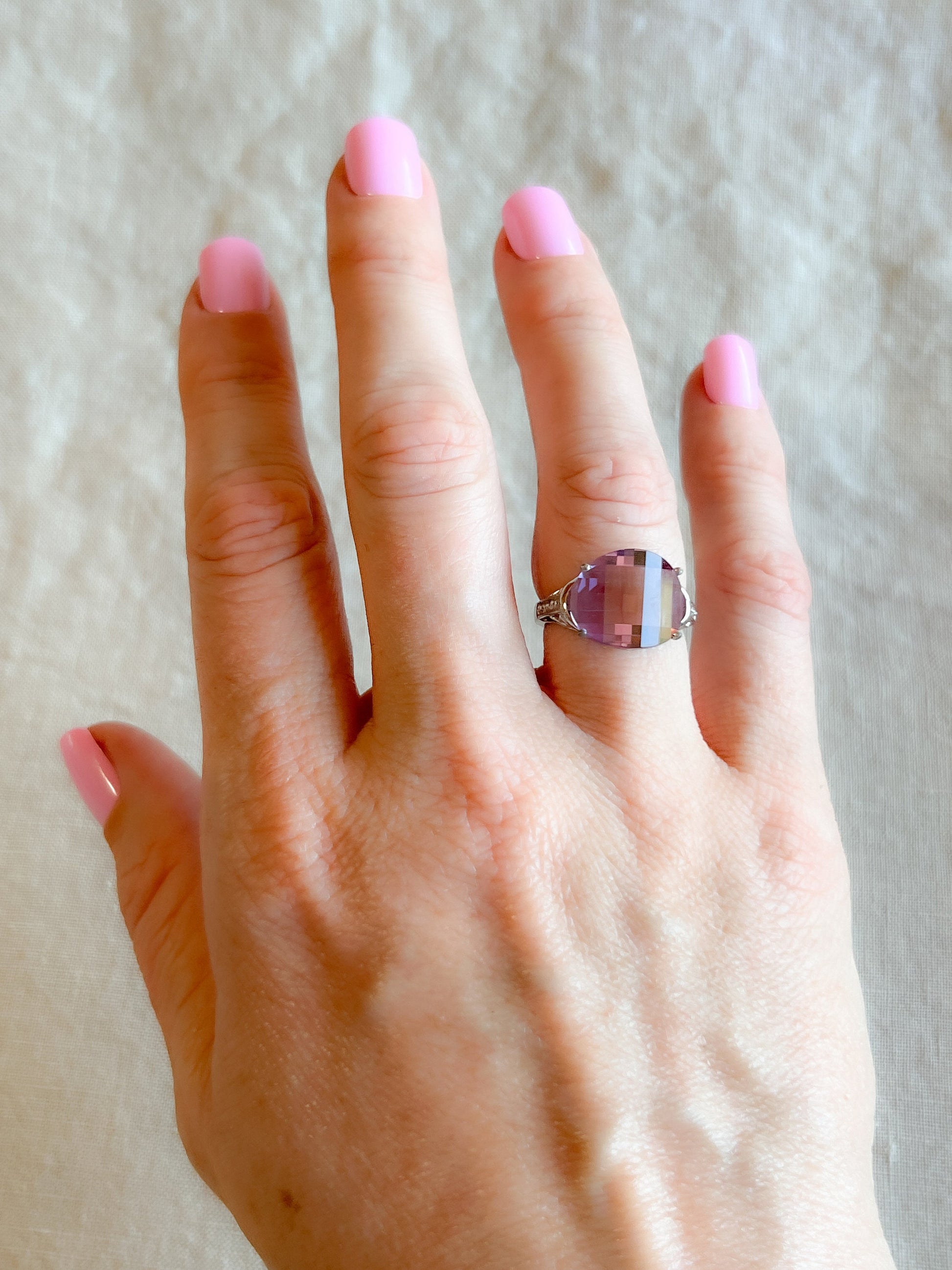 Vintage Purple Amethyst Gemstone Ring in 10k White Gold