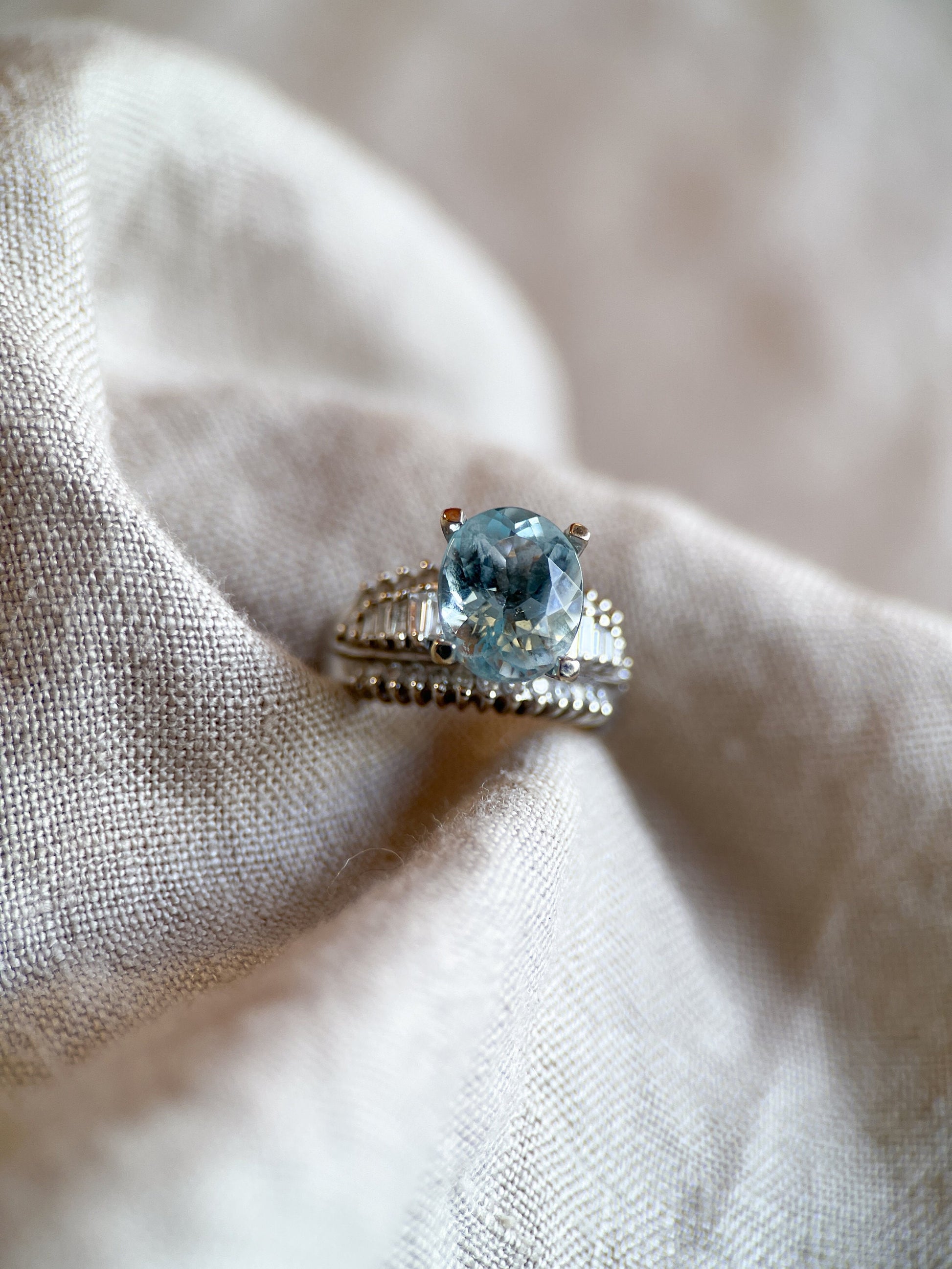 Vintage Aquamarine Gemstone and Diamond Ring in 18k White Gold