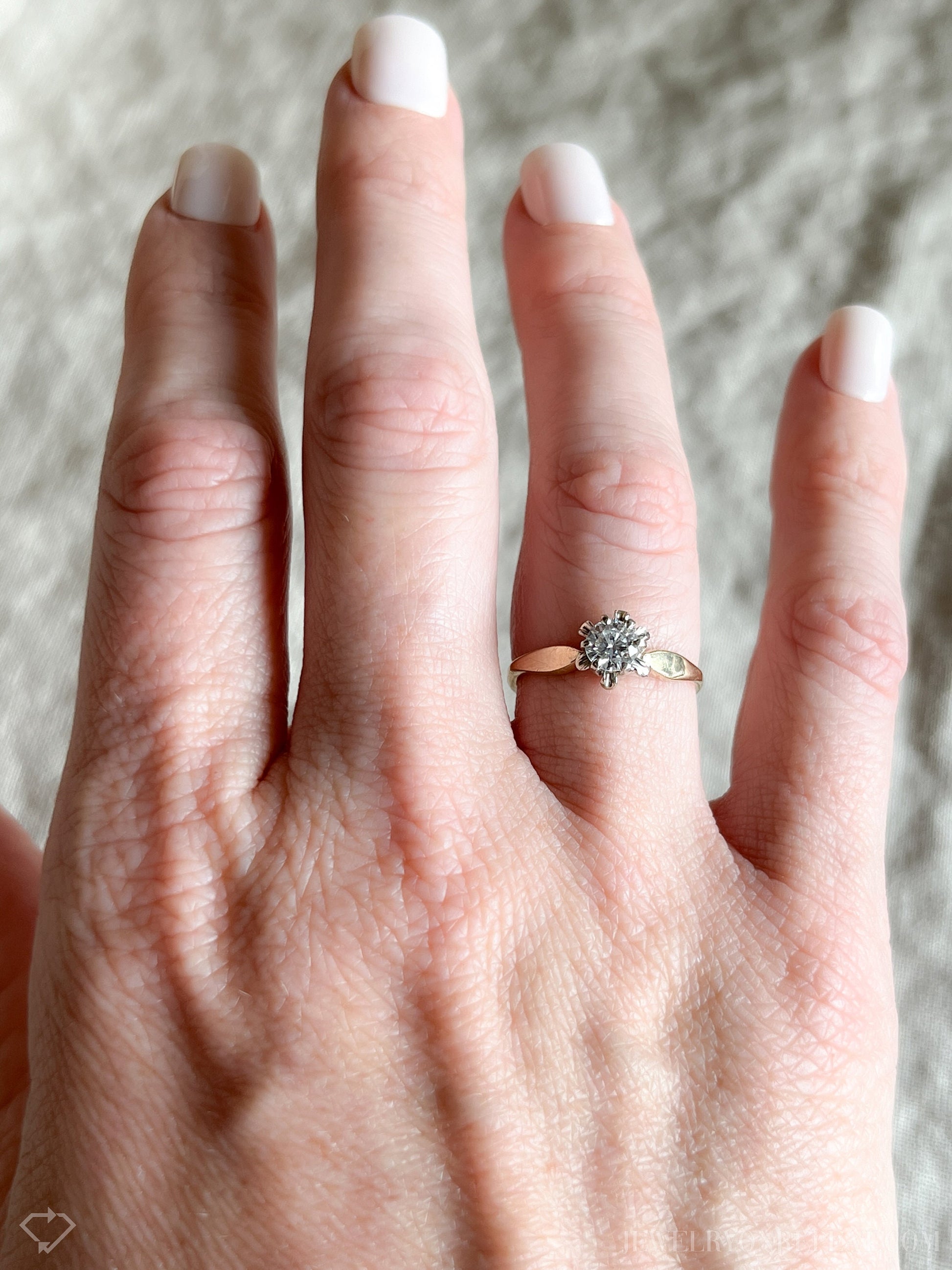 Vintage Diamond Solitaire Engagement Ring in 14k Gold