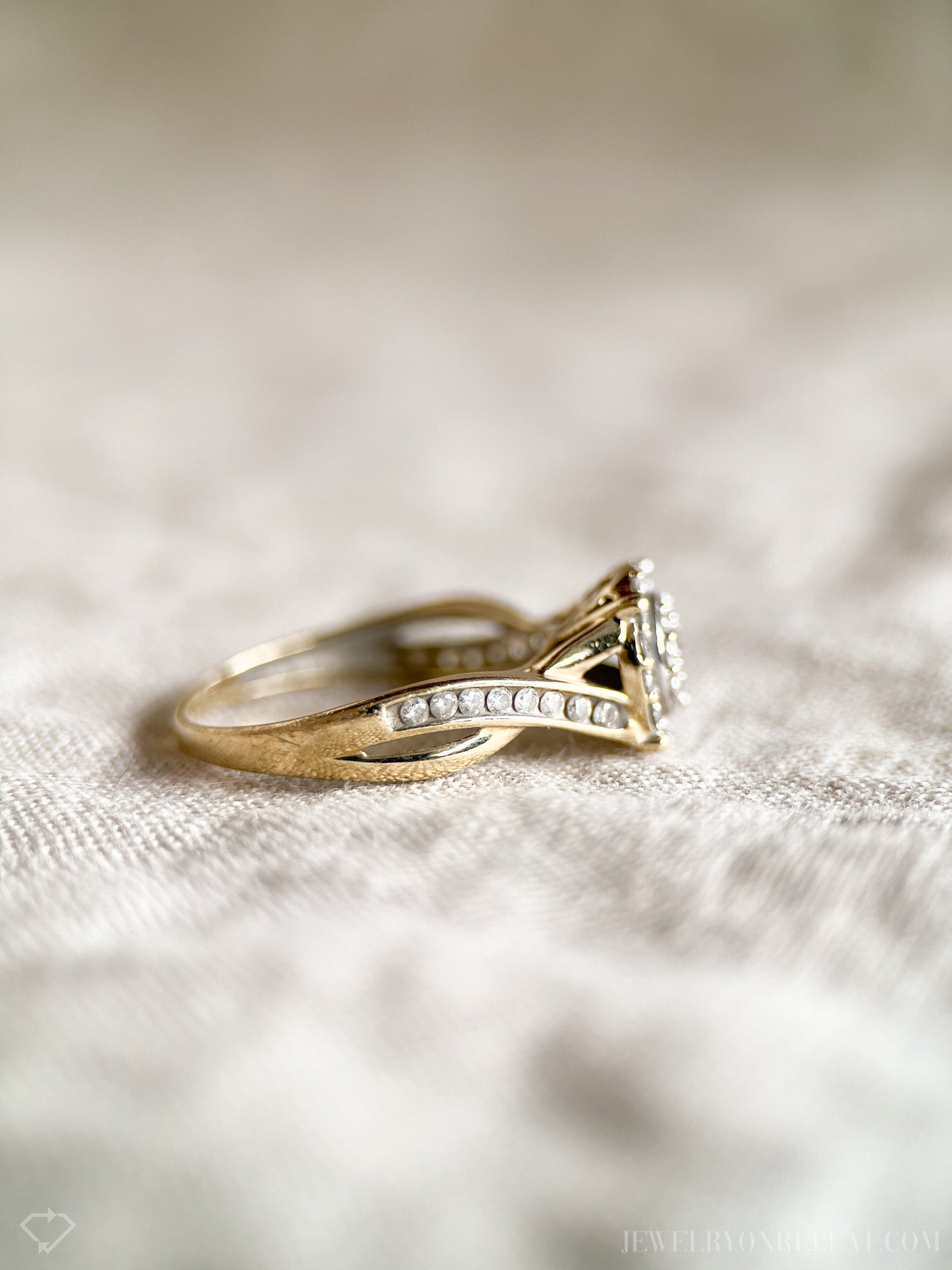 Vintage Diamond Halo Engagement Ring in 10k Gold