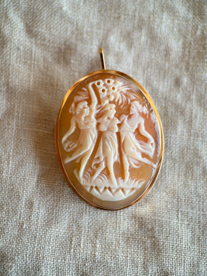 Vintage 1940s Three Graces Cameo Brooch Pendant, 18k Gold
