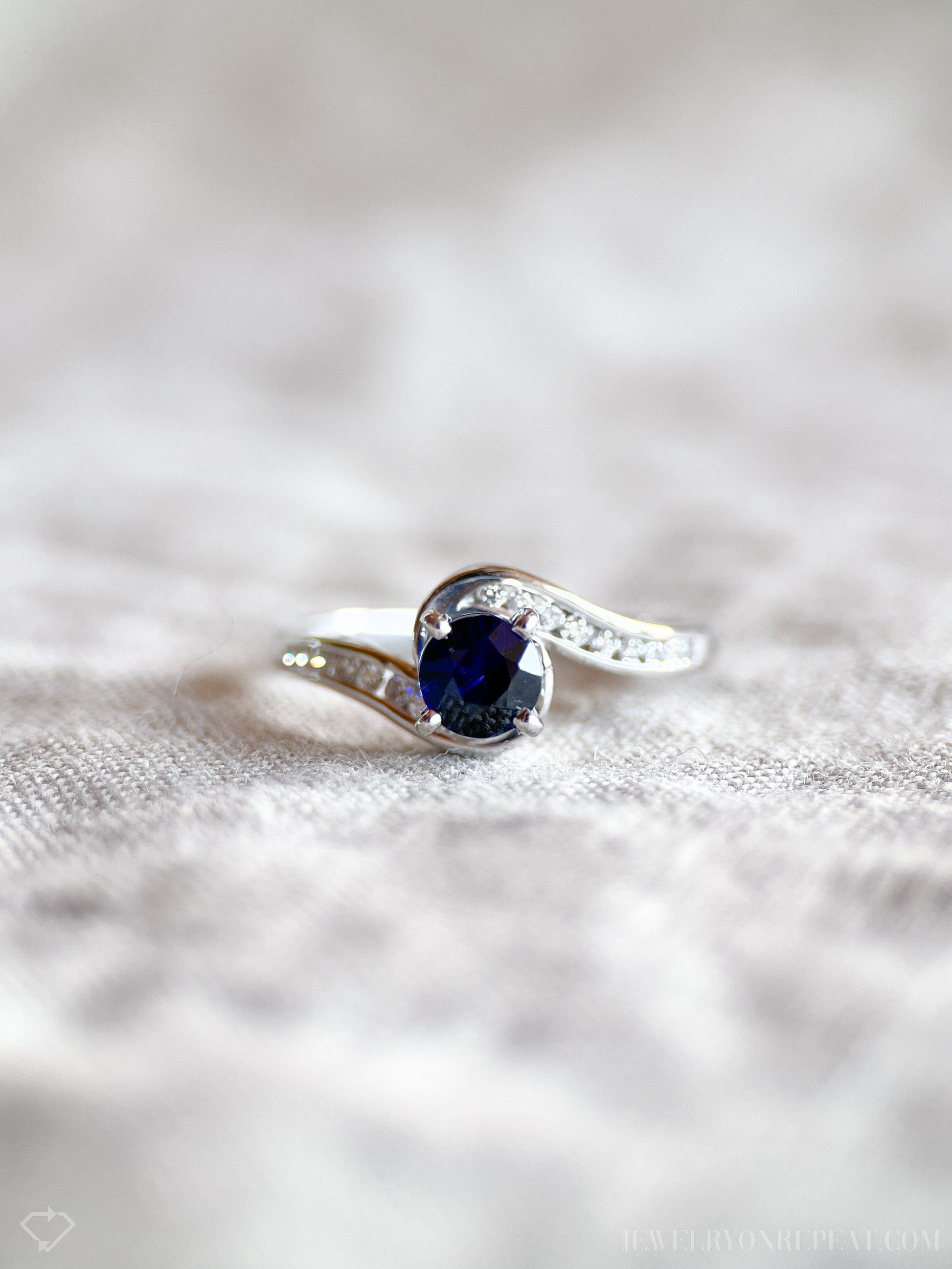 Vintage Blue Sapphire Gemstone Ring in 10k White Gold