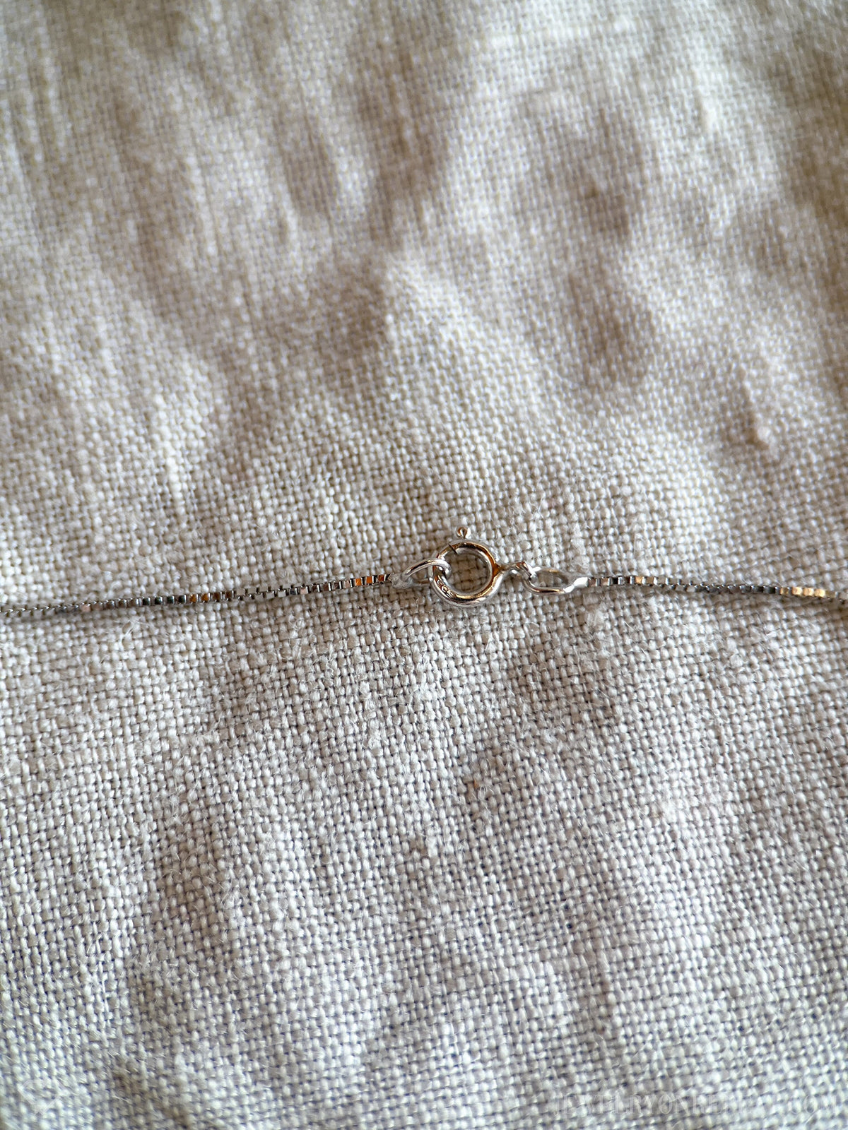 Vintage 18" Box Chain in 14k White Gold with Spring Ring Clasp