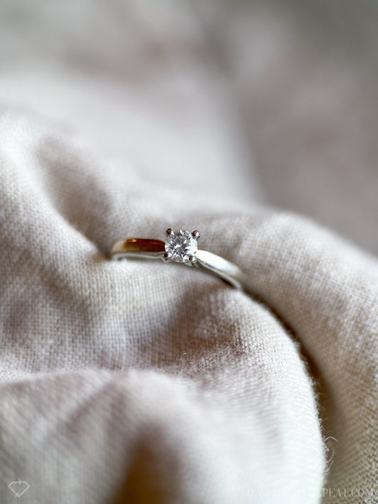 Vintage Diamond Engagement Ring, Round Cut, 14k White Gold, 1990s Solitaire Prong Setting