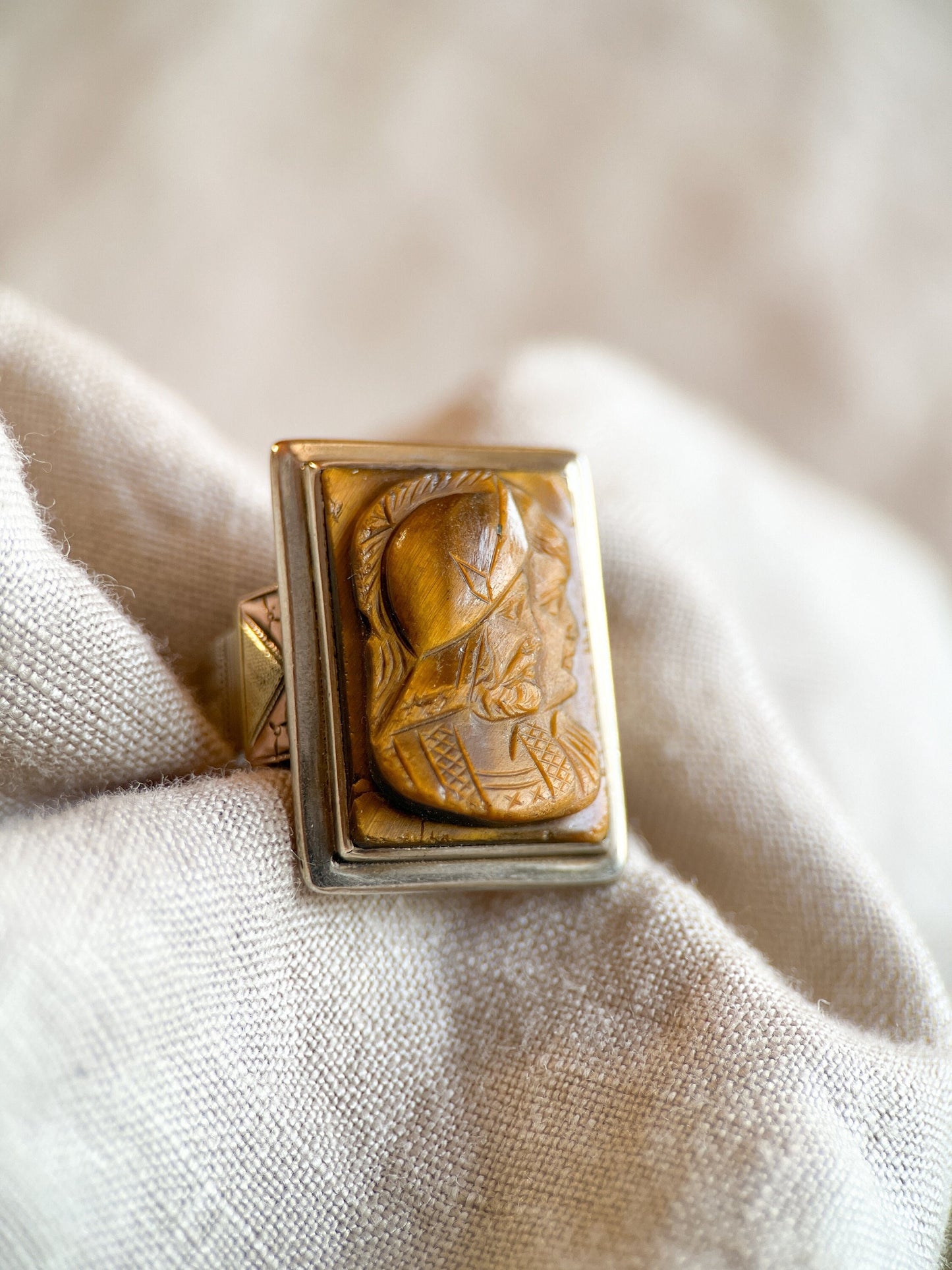 Antique 1920s Tigers Eye Cameo Gemstone Ring, 10k Gold