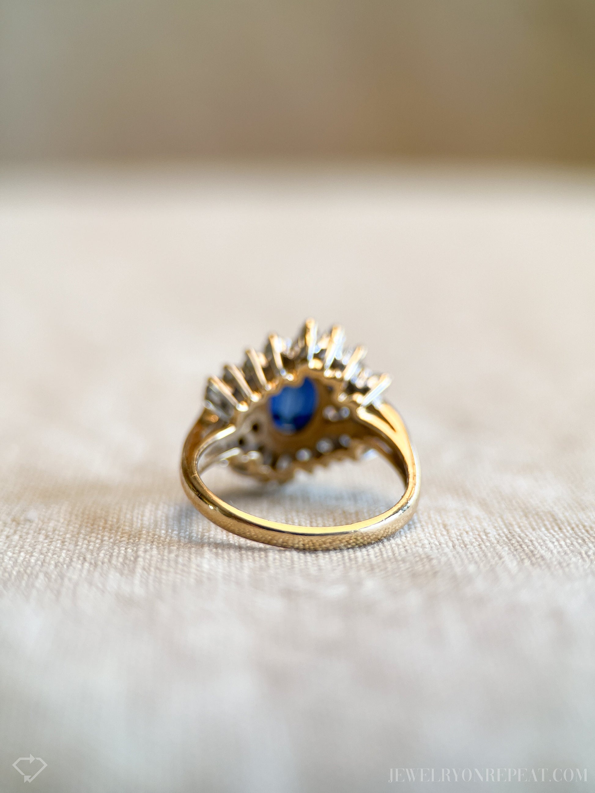 Vintage Blue Sapphire Gemstone Ring with Sunburst Diamond Halo in 14k Gold