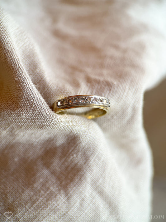 Vintage Diamond Wedding Band in 14k Gold