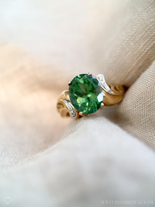 Vintage Green Topaz Ring in 10k Gold