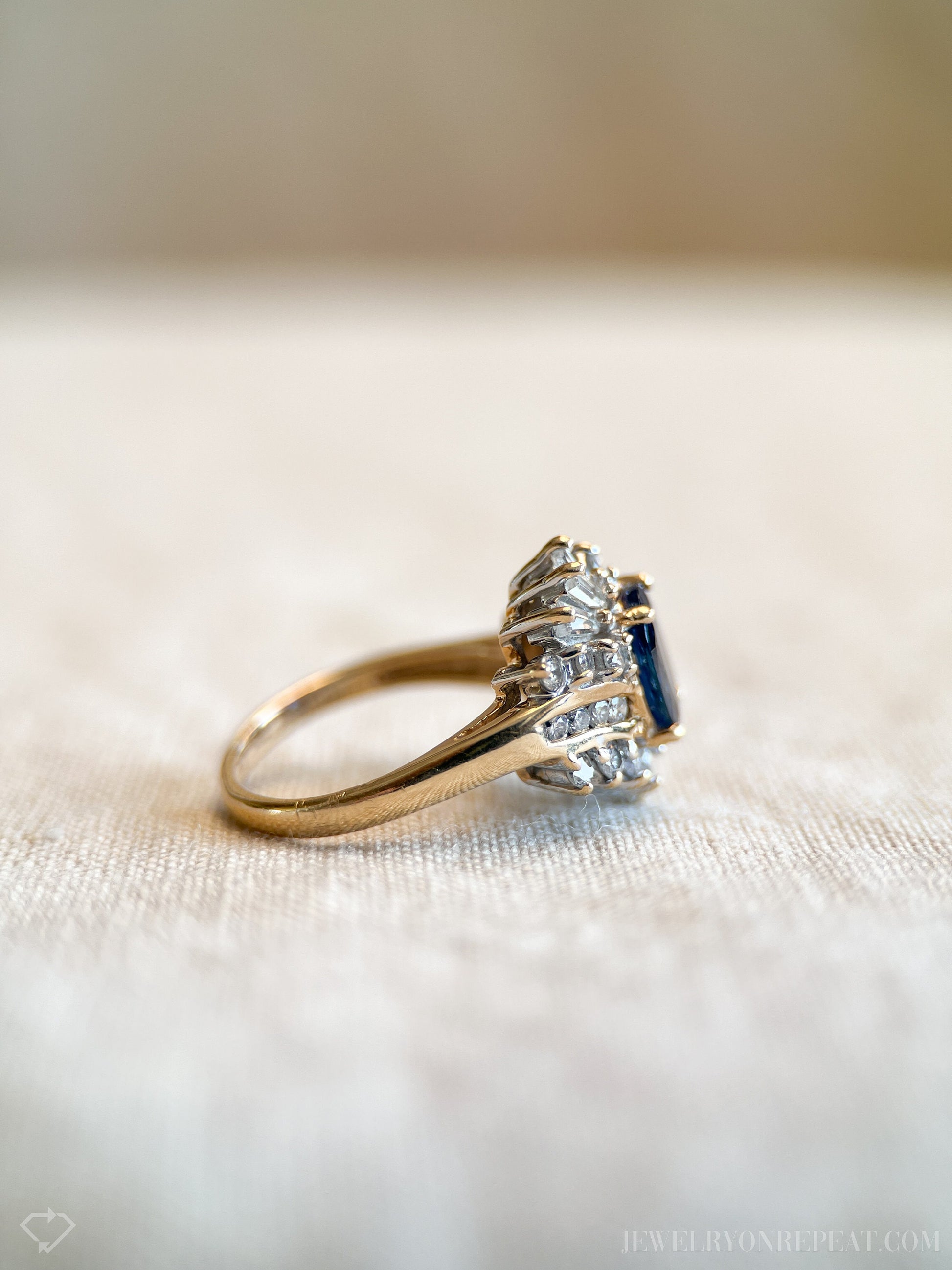 Vintage Blue Sapphire Gemstone Ring with Sunburst Diamond Halo in 14k Gold