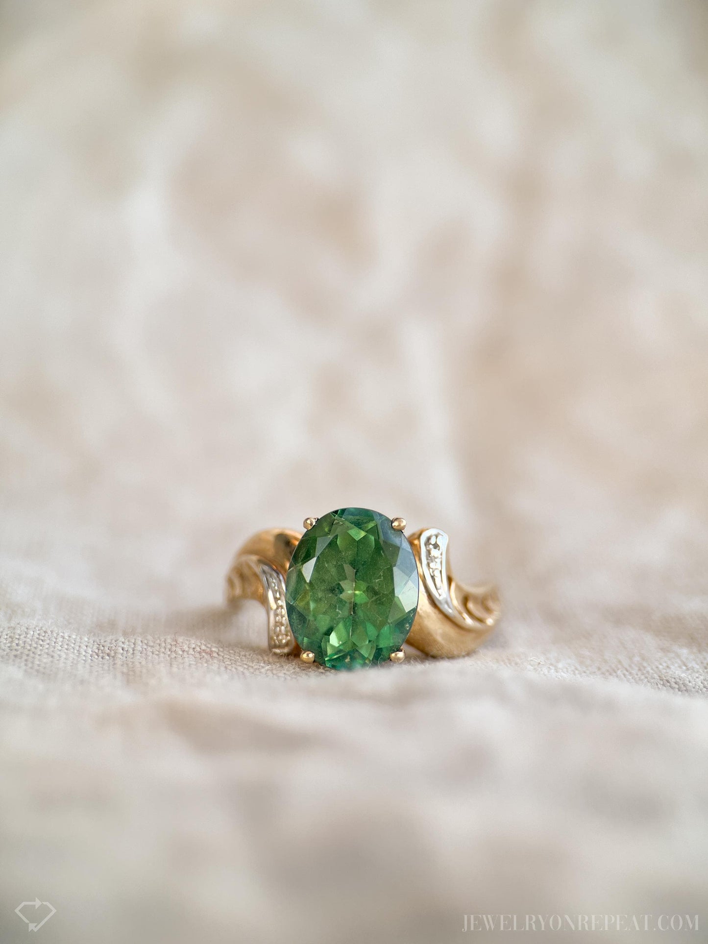 Vintage Green Topaz Ring in 10k Gold