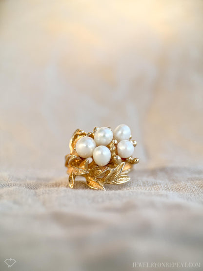 Vintage 1970s Pearl Floral Cluster Ring in 14k Gold