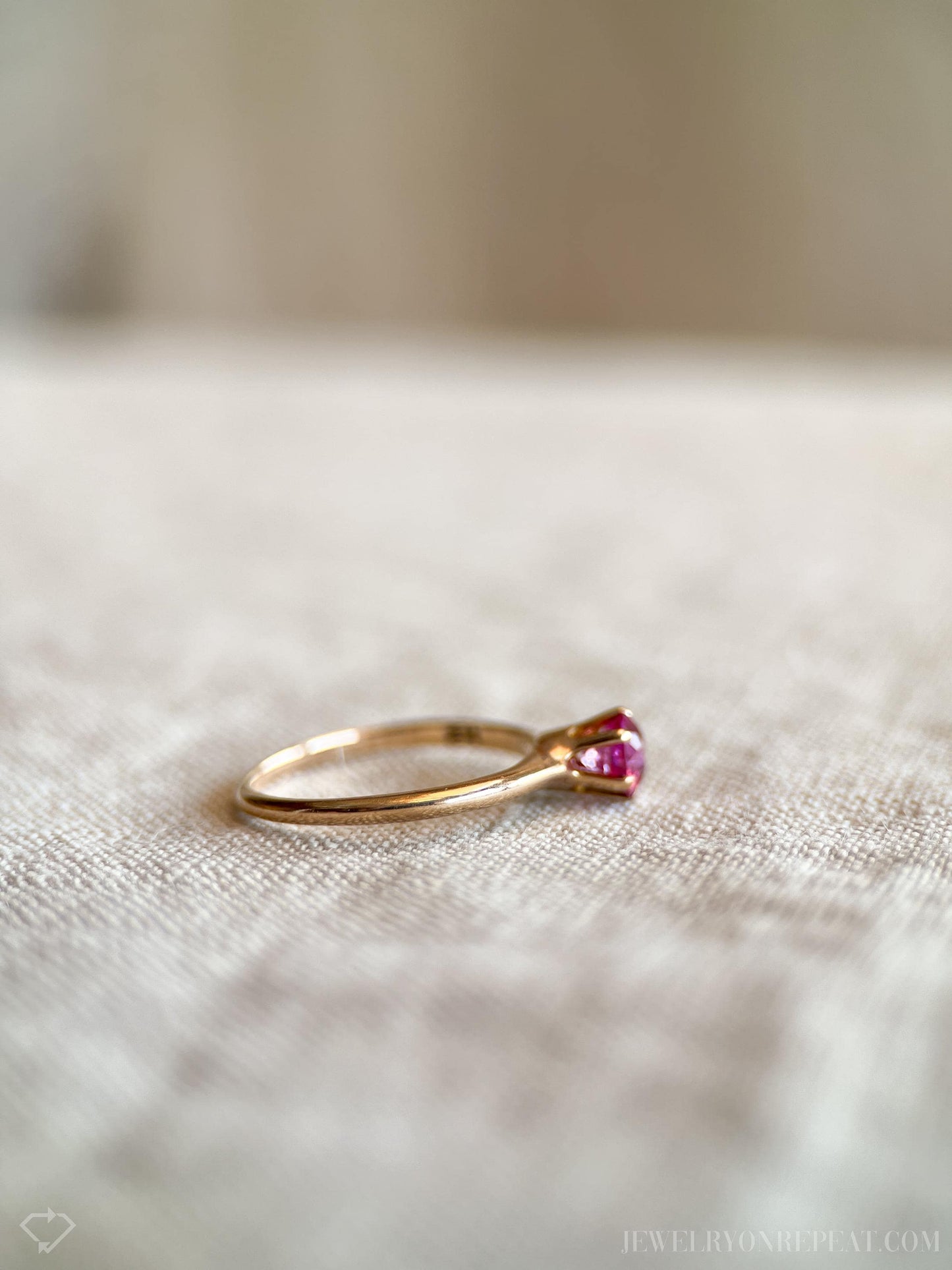 Vintage Pink Sapphire Solitaire Gemstone Ring in 14k Gold