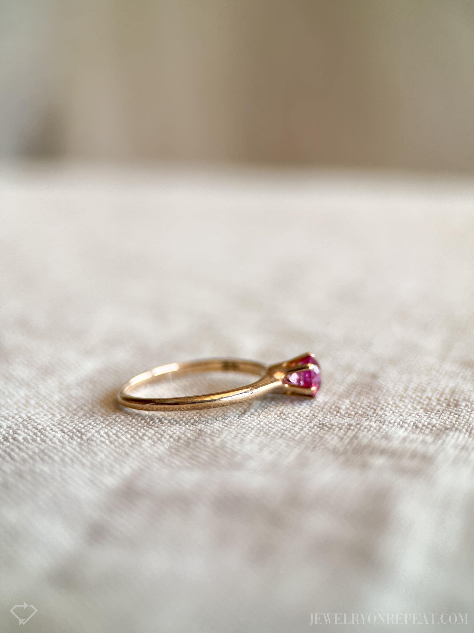 Vintage Pink Sapphire Solitaire Gemstone Ring in 14k Gold