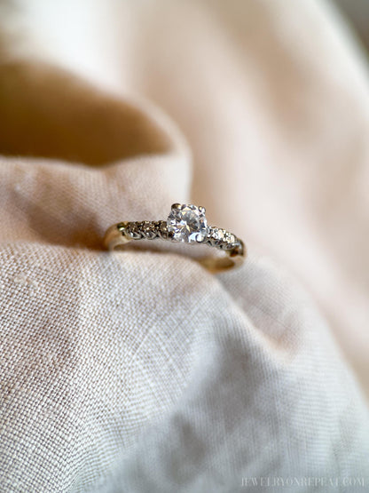 Vintage 1950s Diamond Engagement Ring in 14k Gold