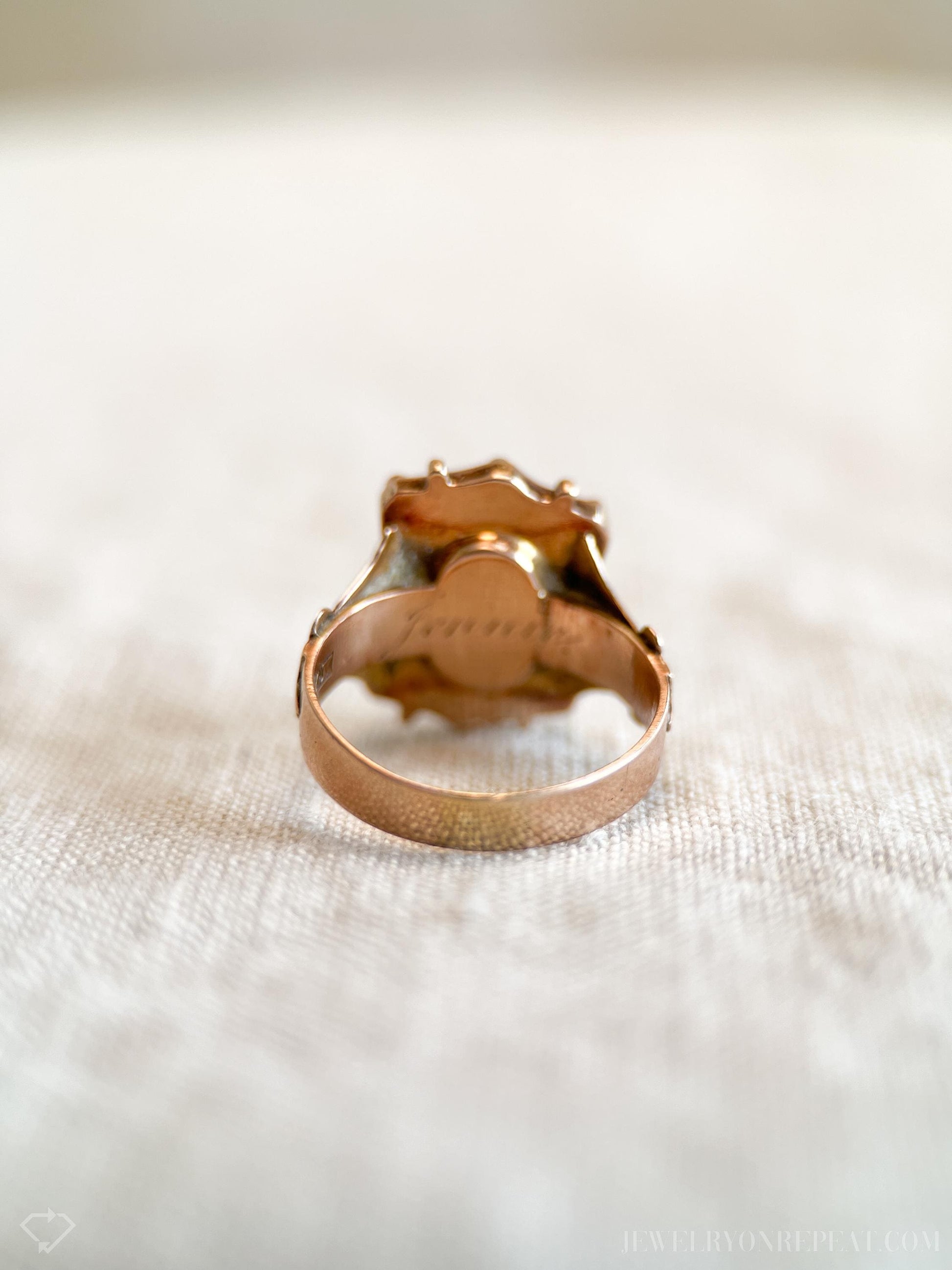 Vintage Cameo Ring in 14k Gold