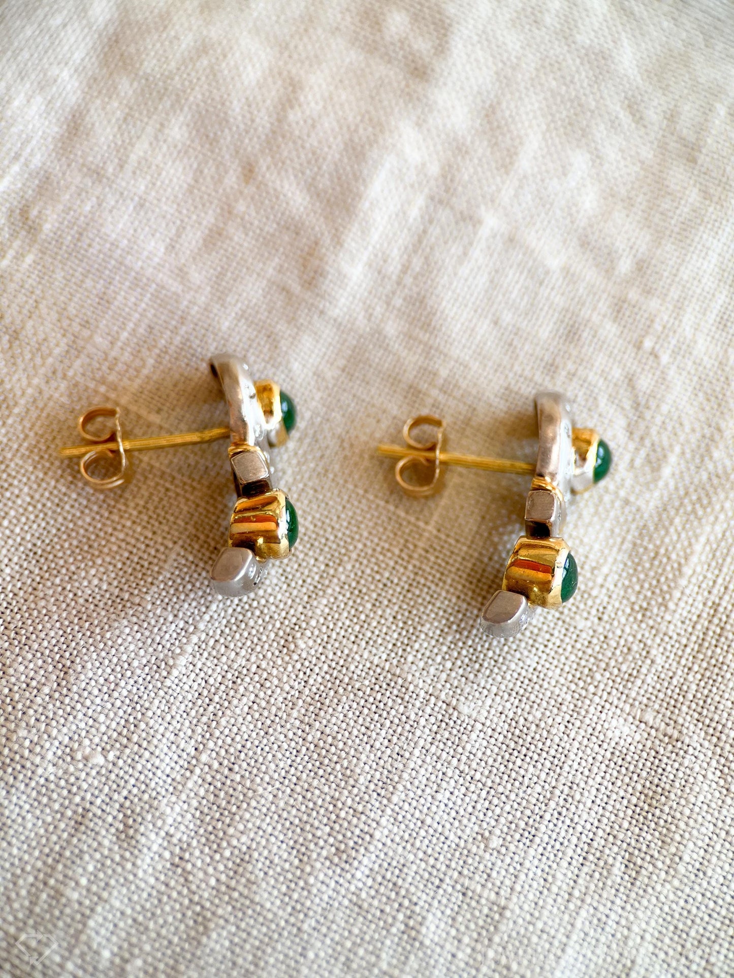 Vintage Emerald and Diamond Geometric Earrings in 18k Gold