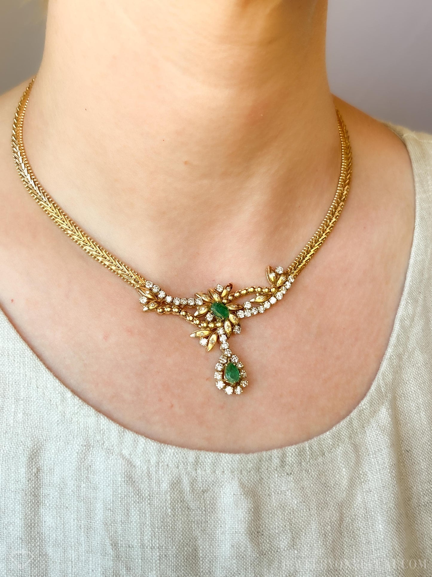 Vintage Emerald and Diamond Necklace in 14k Gold