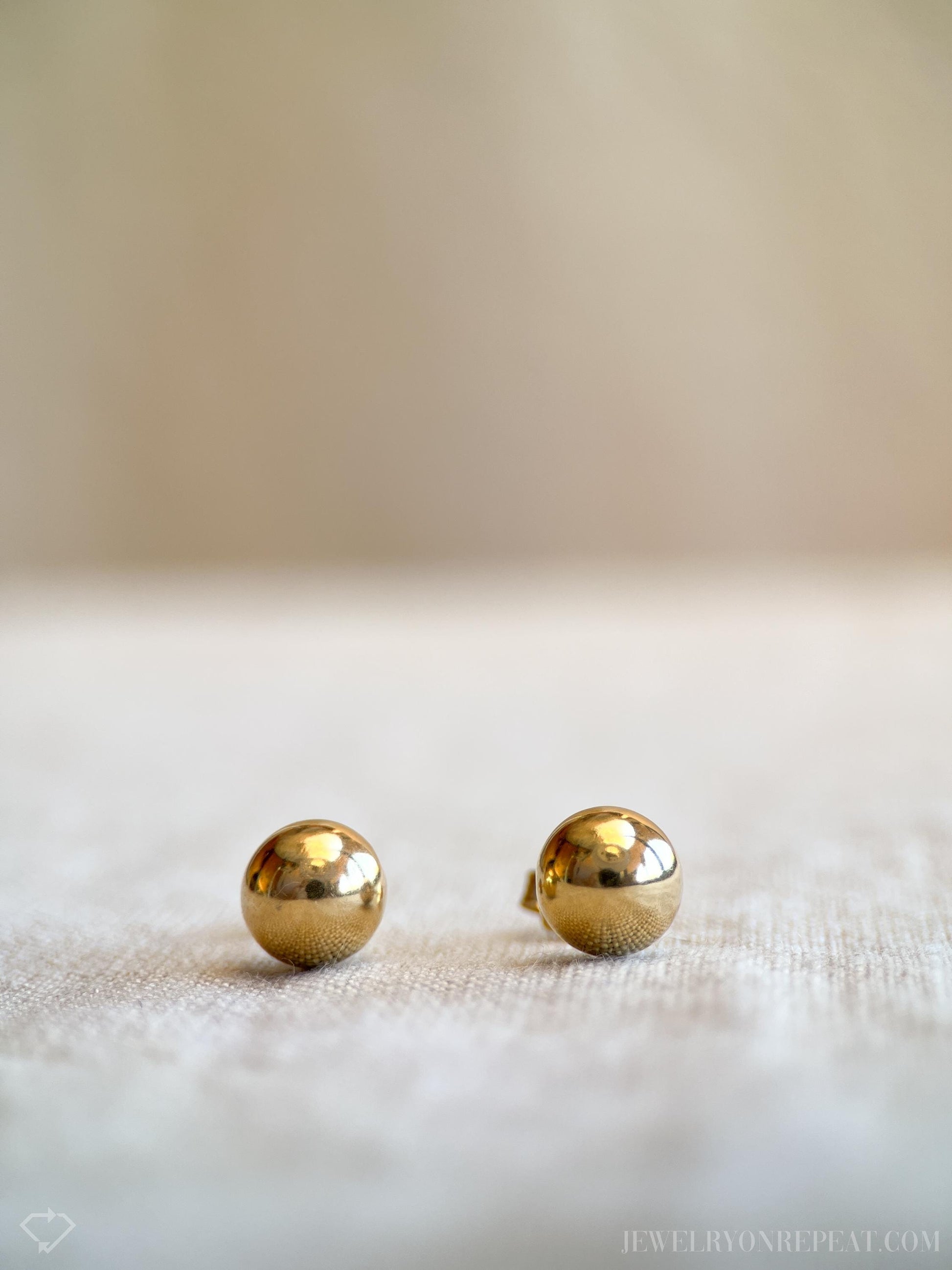 Vintage Gold Bead Stud Earrings in 14k Gold