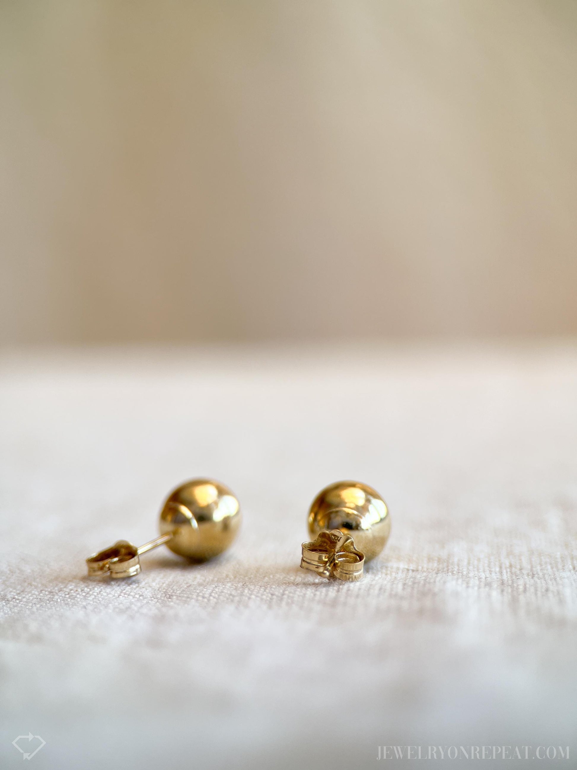 Vintage Gold Bead Stud Earrings in 14k Gold