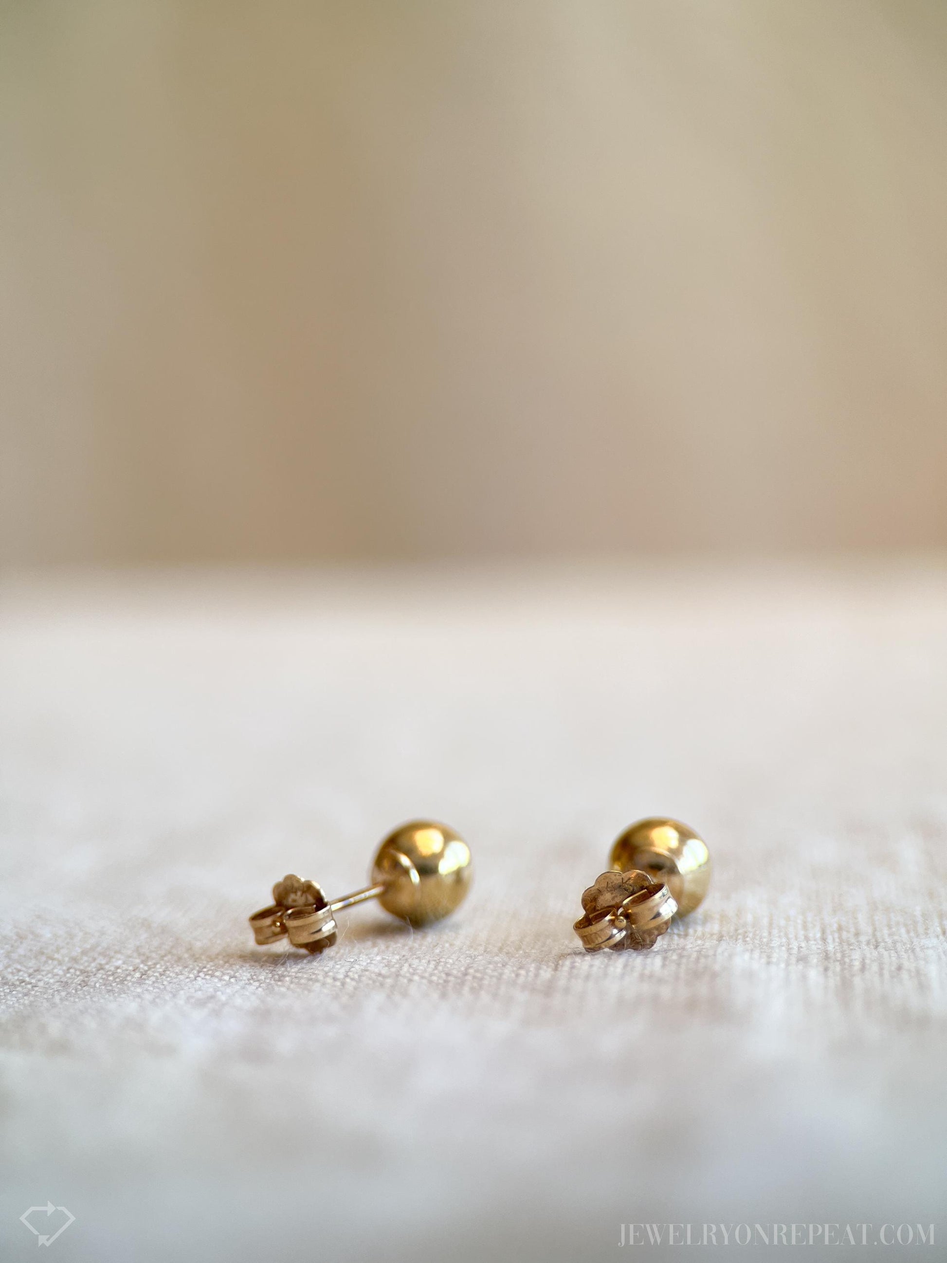 Vintage Gold Bead Stud Earrings in 14k Gold