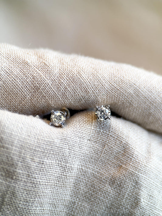 Vintage Diamond Stud Earrings in 14k White Gold