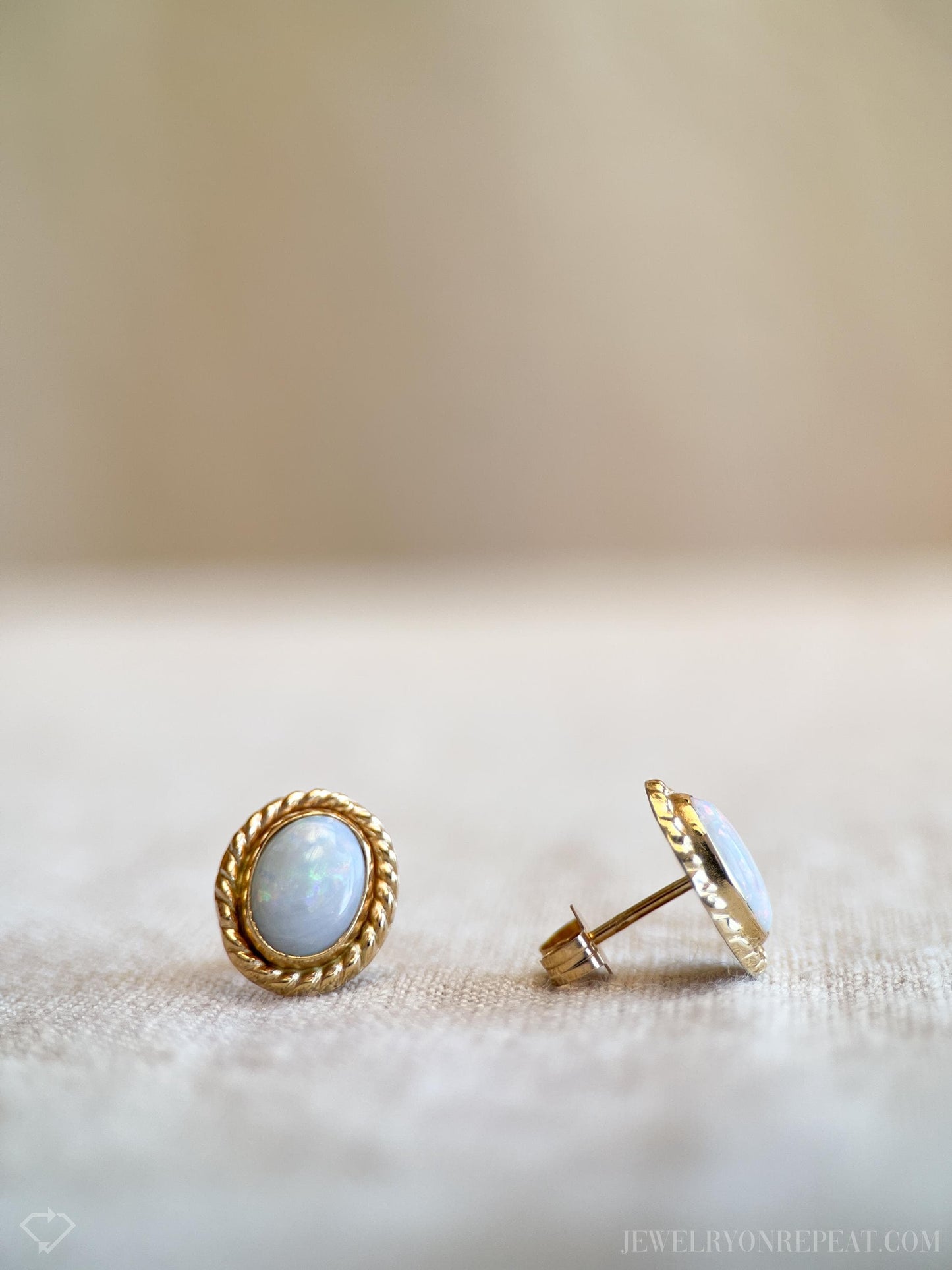 Vintage Opal Oval Stud Earrings in 14k Gold