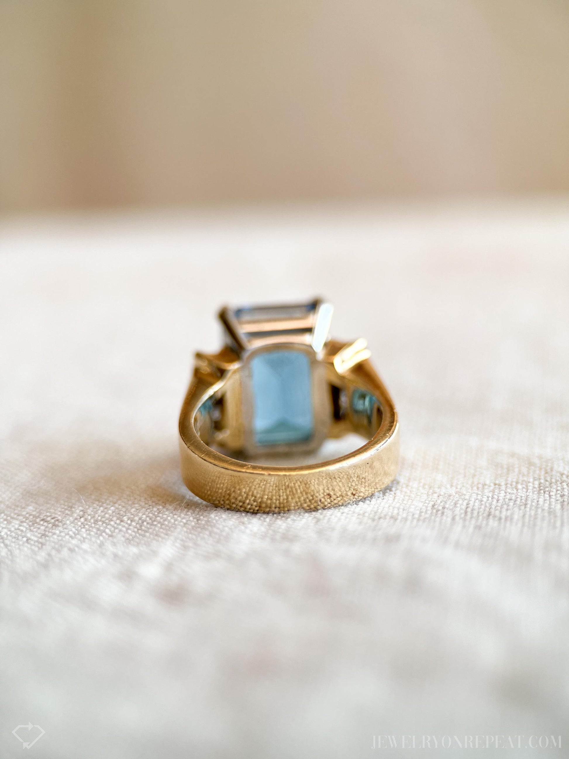 Vintage Blue Topaz Gemstone Ring in 14k Gold