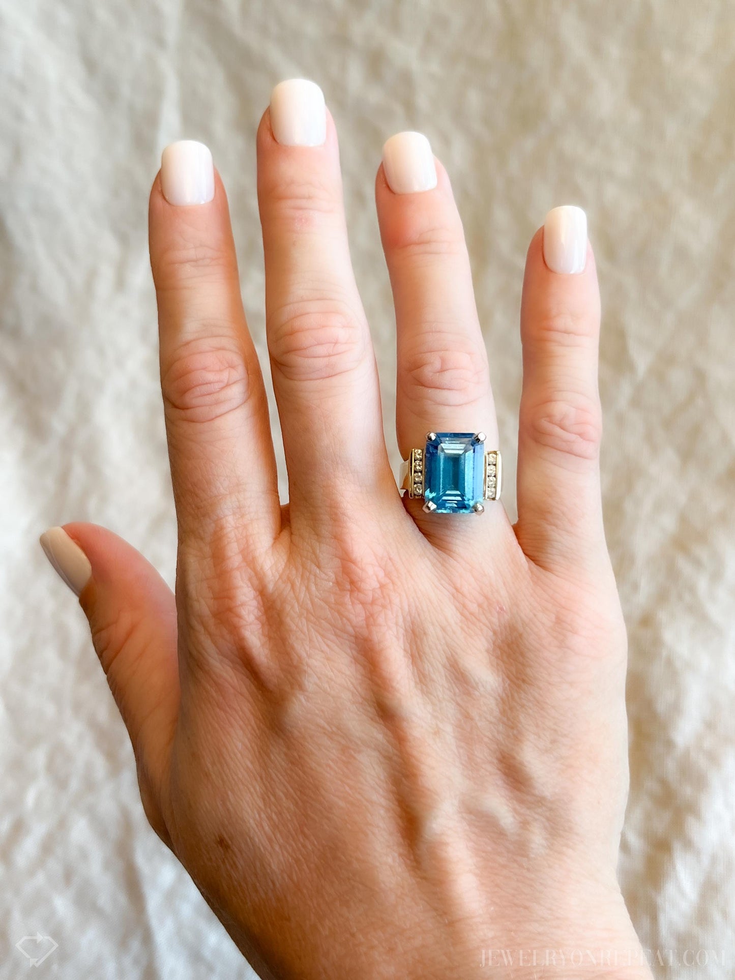 Vintage Blue Topaz Gemstone Ring in 14k Gold