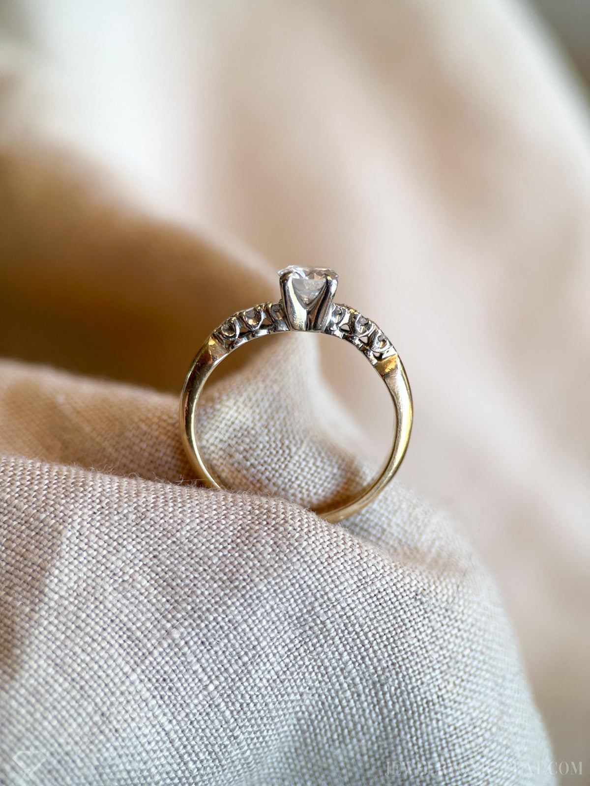 Vintage 1950s Diamond Engagement Ring in 14k Gold