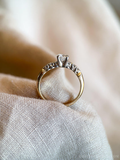 Vintage 1950s Diamond Engagement Ring in 14k Gold