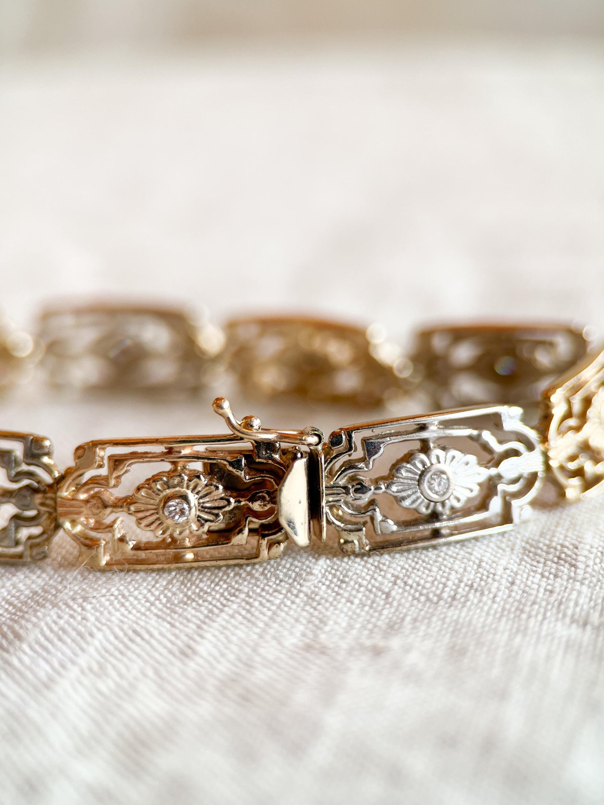 Vintage Diamond Bracelet in 14k Gold