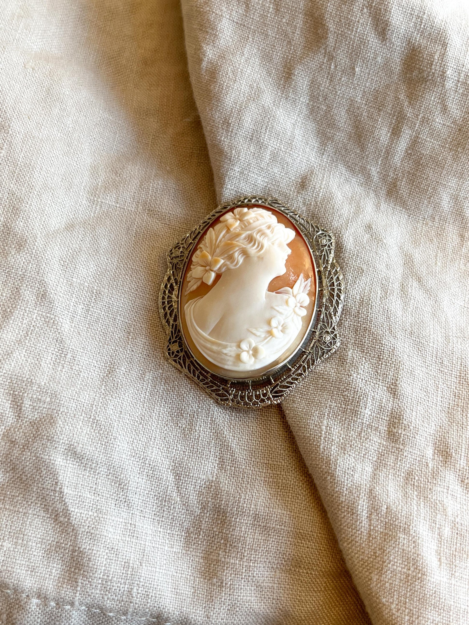 Vintage Cameo Brooch in 10k White Gold