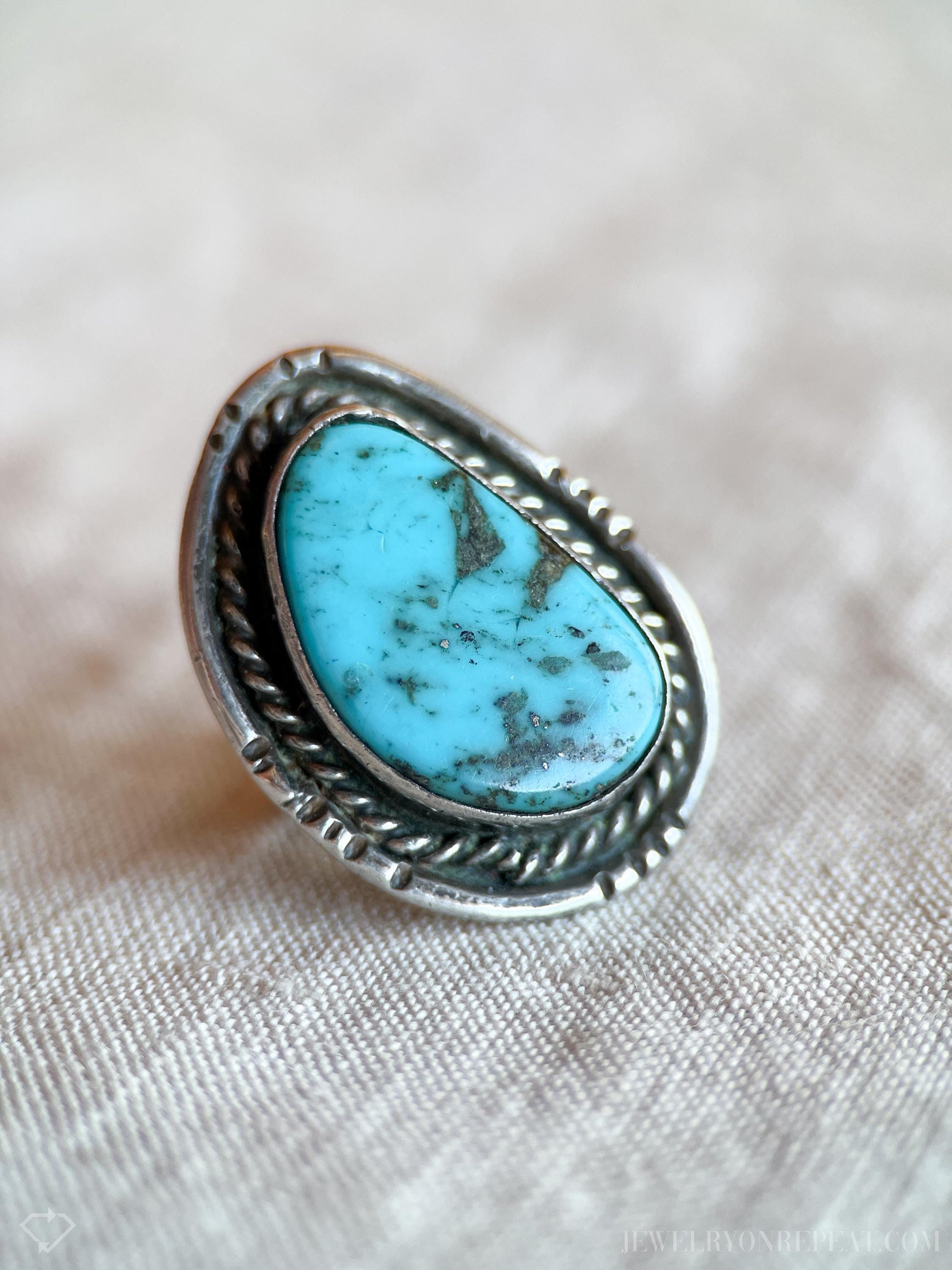 Vintage Turquoise Gemstone Ring in Sterling Silver