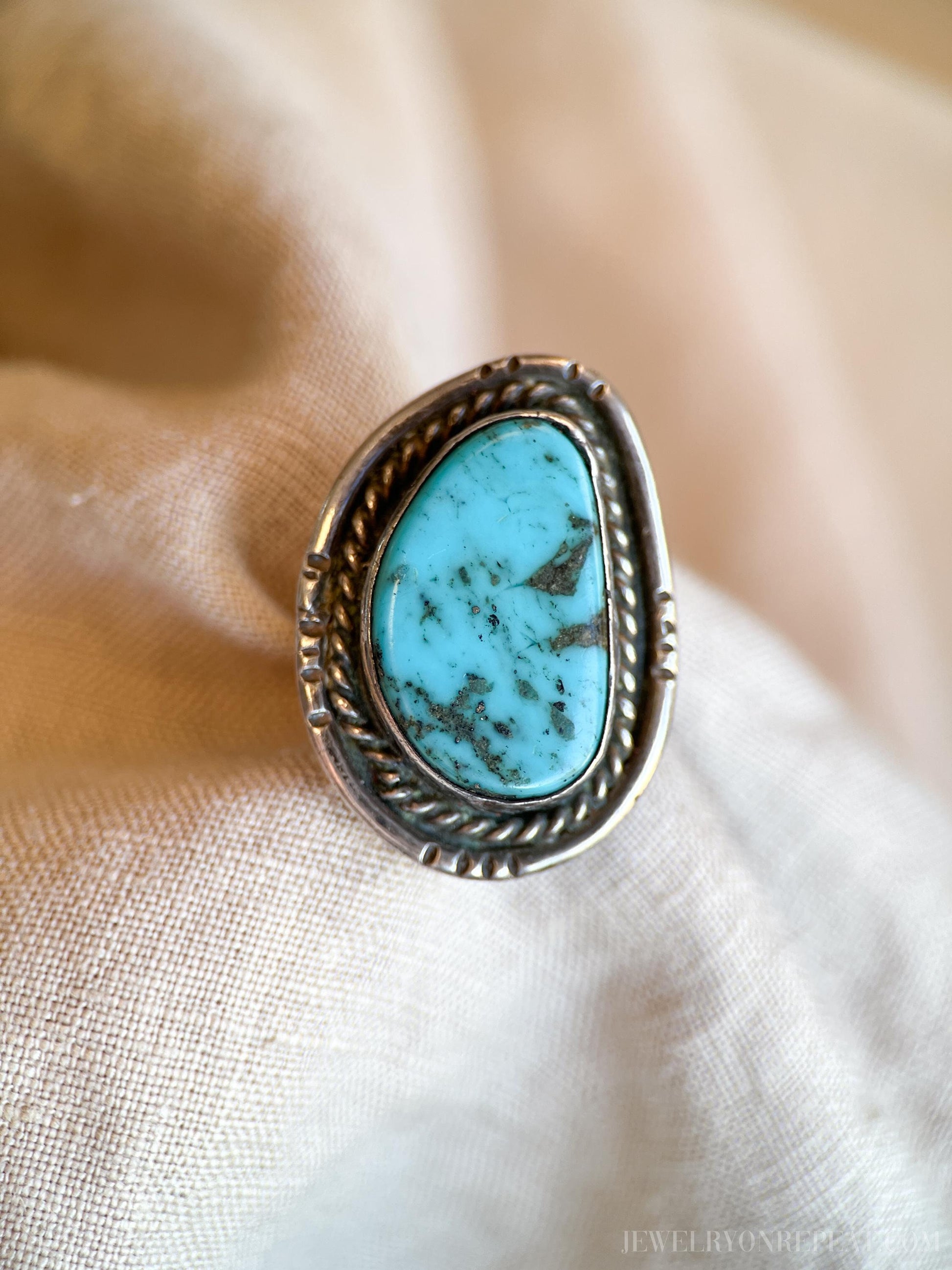 Vintage Turquoise Gemstone Ring in Sterling Silver