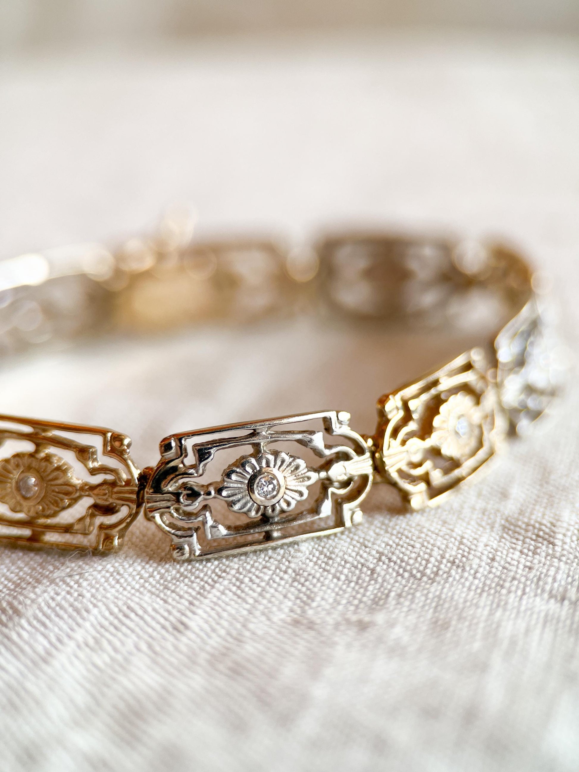 Vintage Diamond Bracelet in 14k Gold