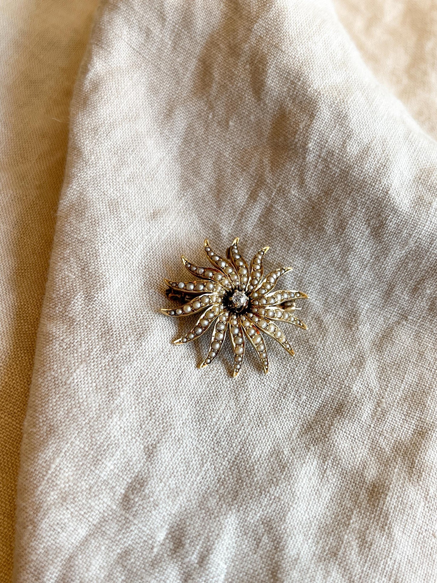 Vintage Diamond Sunburst Brooch in 14k Gold