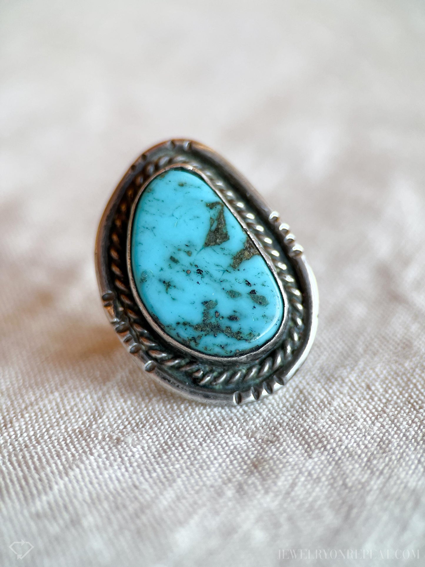 Vintage Turquoise Gemstone Ring in Sterling Silver