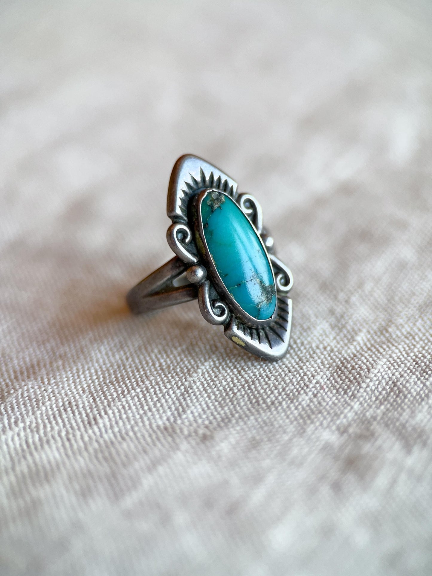 Vintage Turquoise Gemstone Ring in Sterling Silver